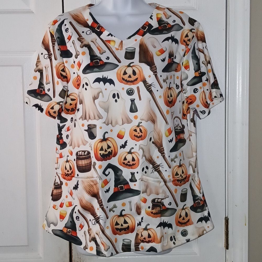 Halloween medical scrub top with 2 large front pockets ghosts pumpkins Sz S NWOT